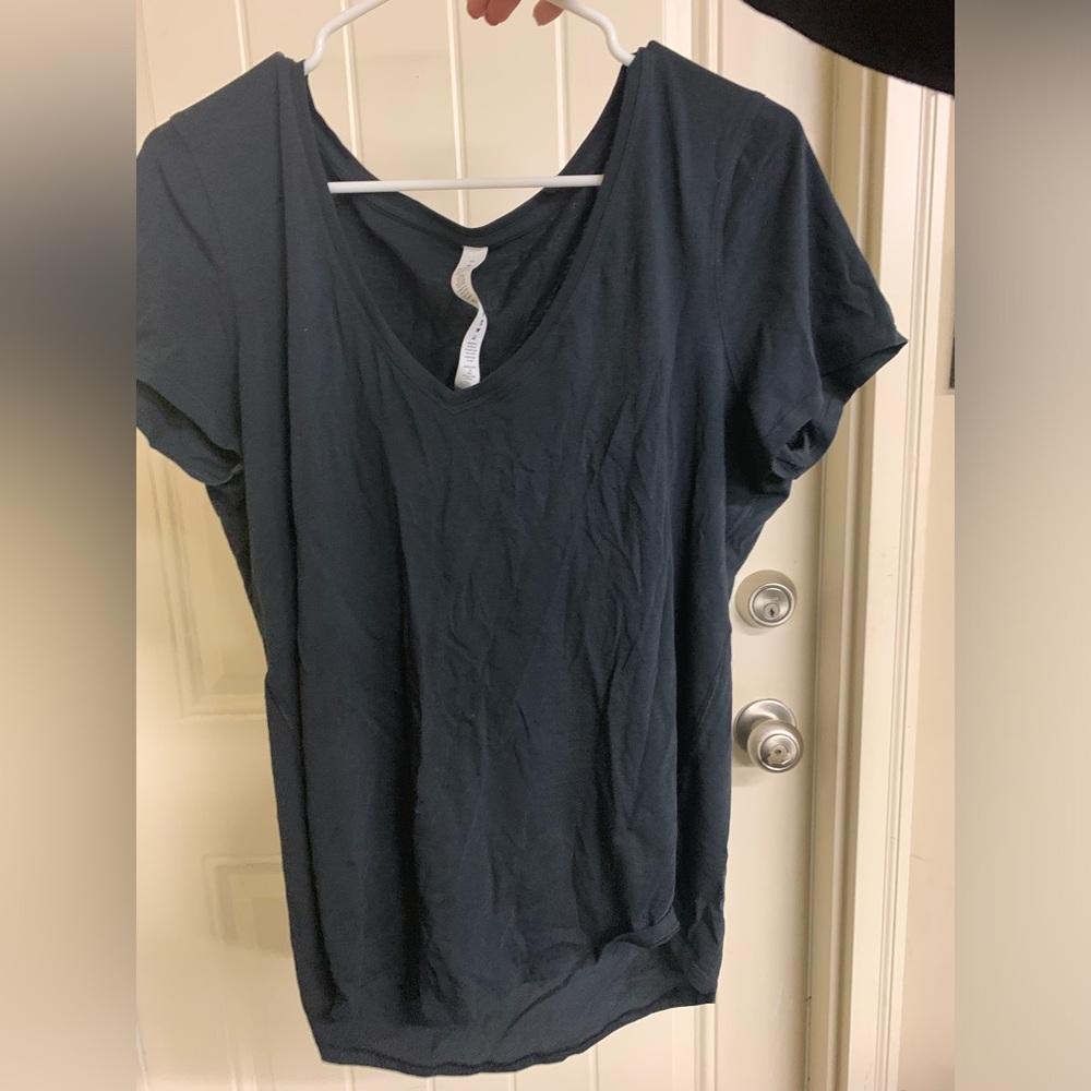 Black Lululemon Top